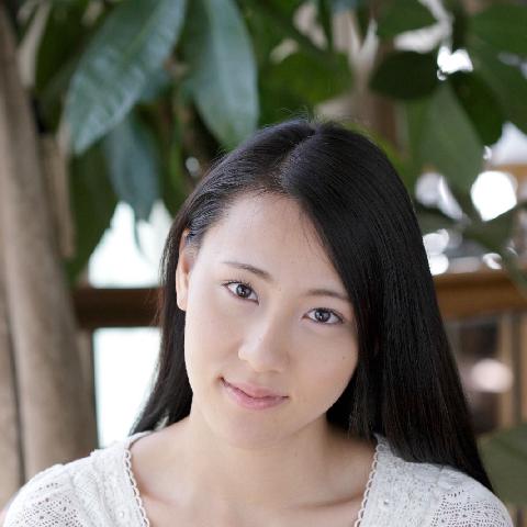 【色图】翘起屁股的日本妞Makina