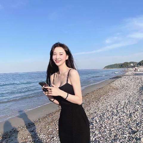 【色图】甜美笑容迷倒众人，凹凸有致的身材更让人屏息～yetto（홍대）