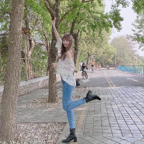 【色图】亚洲小姐 琳仔 拥有高挑身材及诱人的白皙长腿说是仙女下凡也不为过