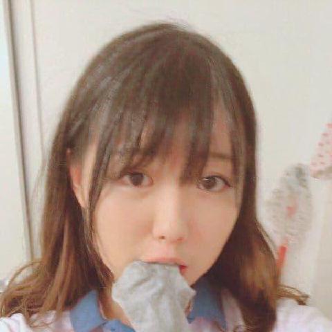 运动服嫩妹