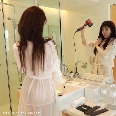 【色图】模范学院上海美模浴室里的诱惑喷血写真 - 薛琪琪