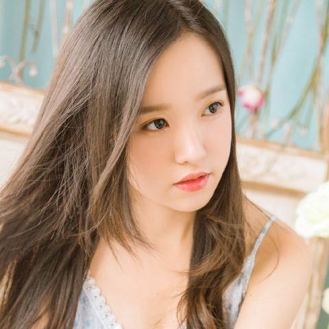 家庭乱伦之情迷舅妈