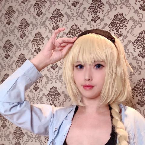 【色图】搔首弄姿的妹子