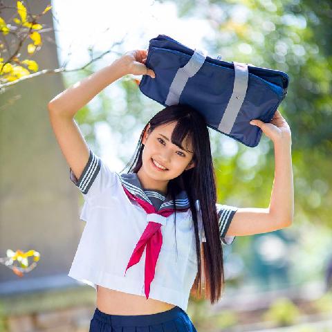 【色图】东洋超级卡娃儿水灵微乳学生妹大胆展嫩体 - 八挂うみ