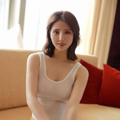 【色图】模范学院北京丰满肉感俏妹子真空激凸诱人写真 - 久久Aimee