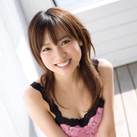 【色图】甜美可人的日本卡娃儿AV小美女大胆写真 - 伊东遥