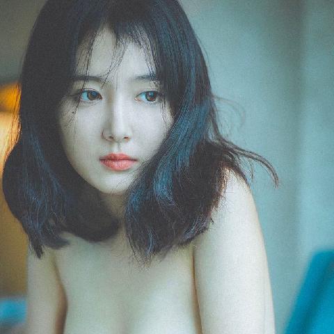 【色图】摄影盗墓者A作品 - 高端大尺度国模绝美诱惑视图精选