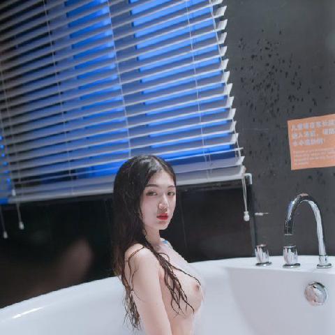 【色图】网红一米八的大梨子,微博超美女神写真 