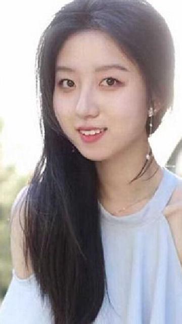 【视频】极品白富美校花情侣私拍流出 高冷公主秒变床笫尤物 雪肤玉体被扒光蹂躏 爽的失神浪叫高潮脸满足